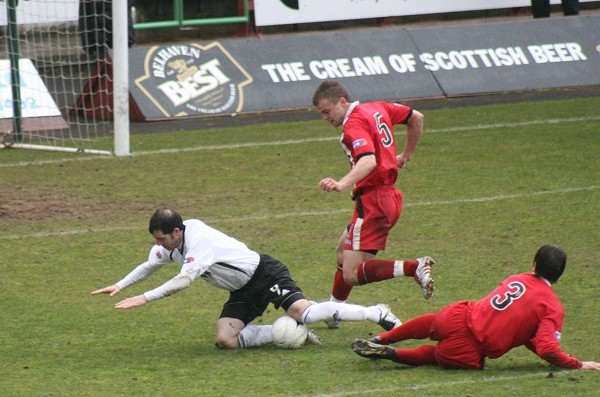 SFL v Clyde
