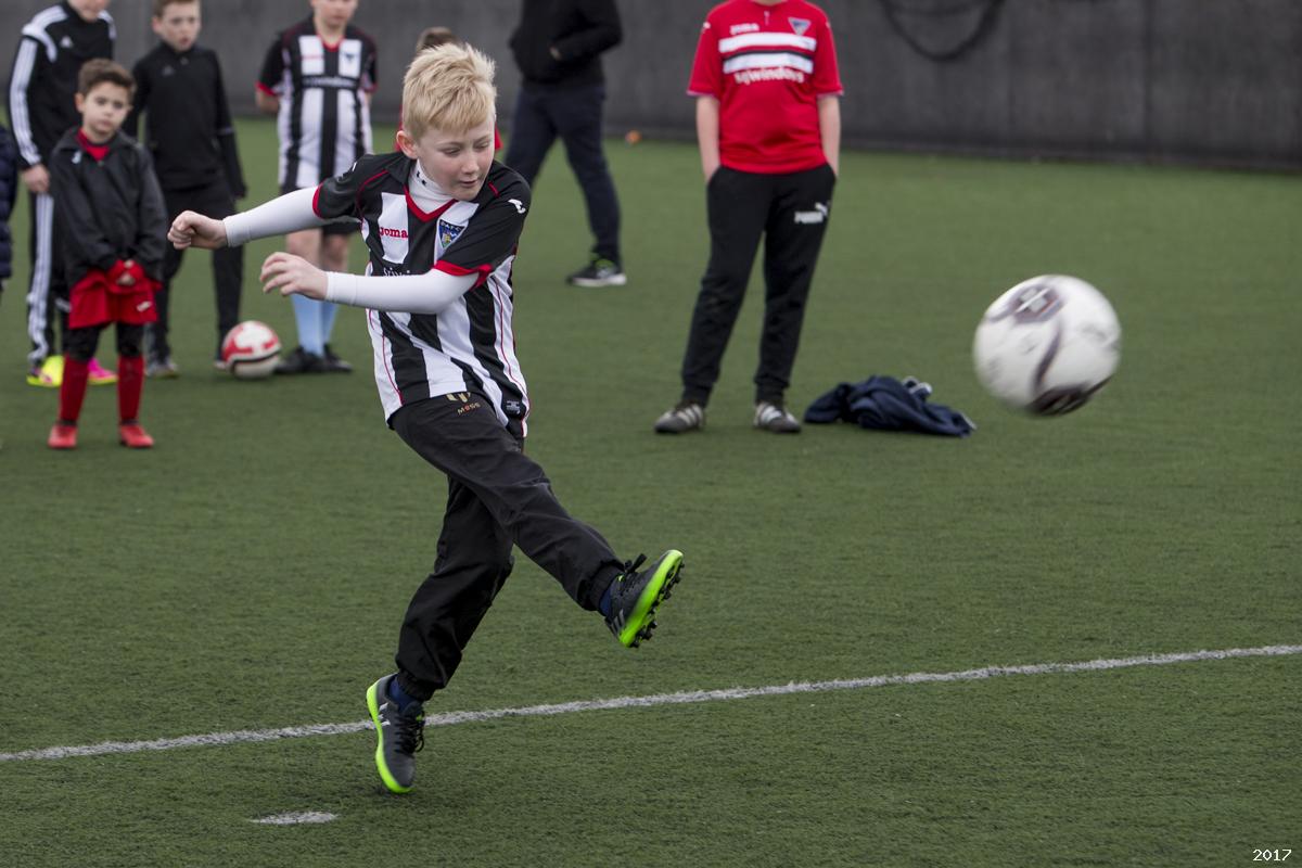 2017 Young Pars Penalty Kick Competition