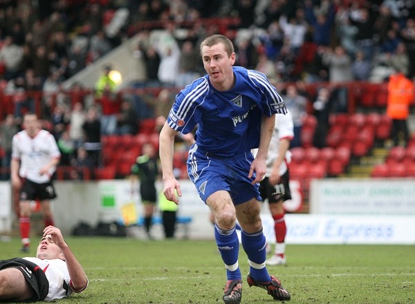 SFL v Clyde