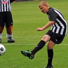 Young Pars Penalty Kicks